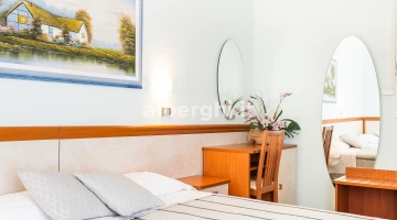Camera tripla vista mare