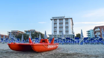 Solo 3 scalini ti separano dal mare