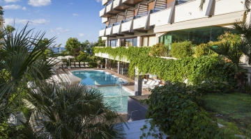 La nostra piscina con idro: relax e benessere