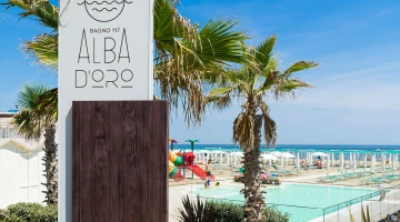 Plage devant l&#39;hôtel