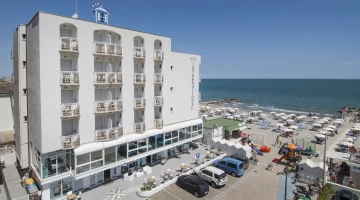 Hotel International