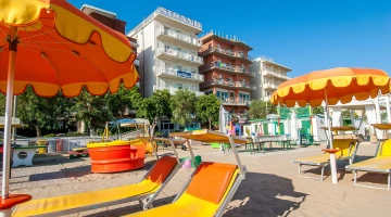 Strand Hotel