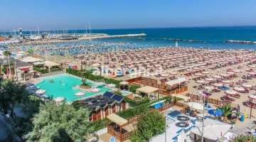 Hotel mit Meerblick