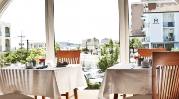seafront restaurant