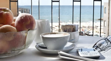 breakfast in the room