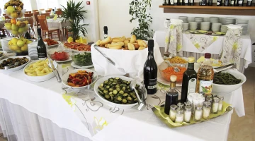 Buffet of cooked and raw vegetables