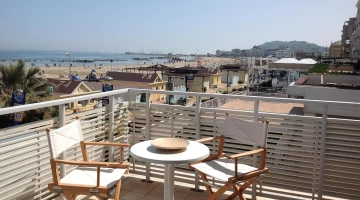 Chambre terrasse face à la mer