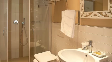 Salle de bain chambre supérieure