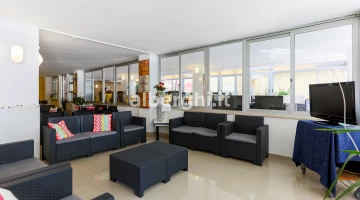 Salon avec TV