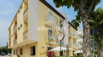 Hotel Monti