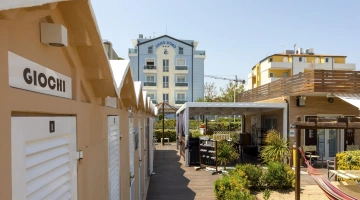 Ein wirklich wunderschönes Hotel mit Meerblick