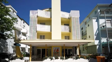 Hotel Lara