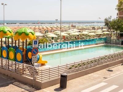 Big Family Hotel