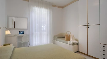 Dreibettzimmer