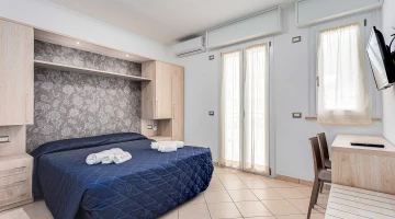 Appartement trois pièces chambre 2