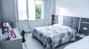 Dreibettzimmer