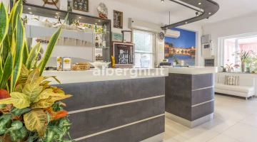 Bar corner
