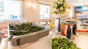 Vegetable buffet
