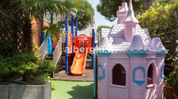 Spielplatz Schwimmbad