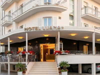 Hotel Luana