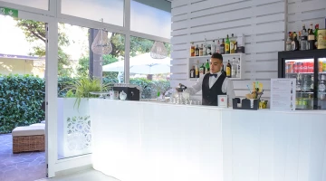 Aperol spritz al cristal34 bar&lounge