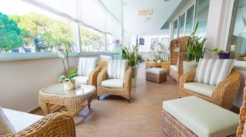 Veranda hotel cristallo riccionHall 1° piano hotel cristall