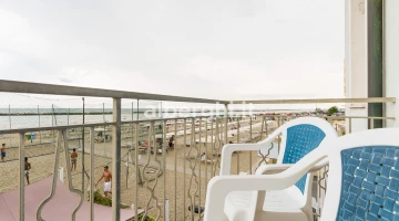 Balkon mit Meerblick