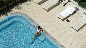 Schwimmbad in einer anderen Einrichtung verfügbar