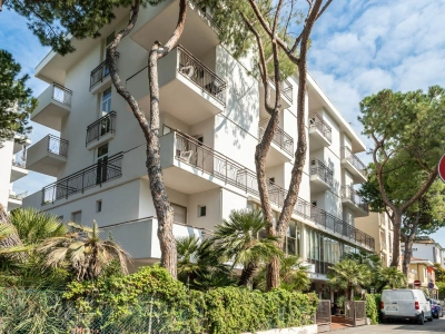 Aura Living Hotel B&B