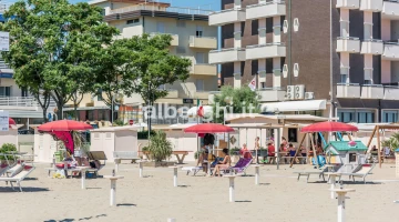 Beach 22
