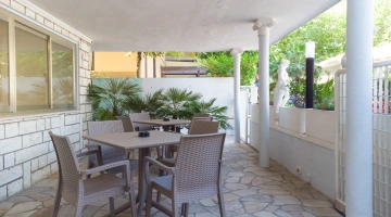 External entrance to the hotel