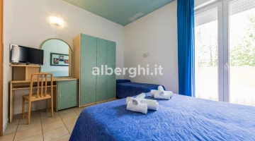 Dreibettzimmer im ersten Stock