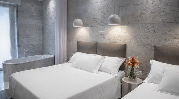 Prestige Vierbettzimmer mit zwei Doppelbetten