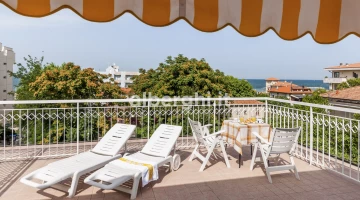Balcony room
