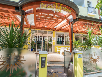 Hotel Metron
