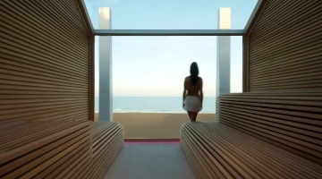 50° bio sauna and 90° Finnish sauna with sea view