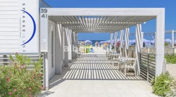 Piscina presso la spiaggia convenzionata