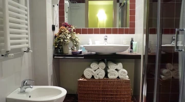 Salle de bain de la suite junior