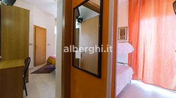 Connecting rooms
