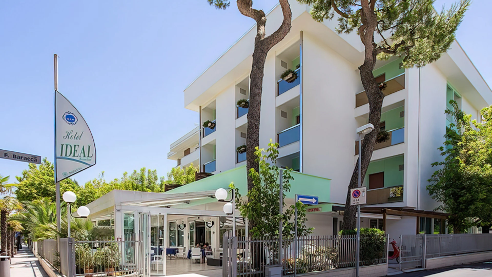 Facciata dell'hotel