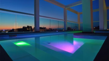 Piscina notturna