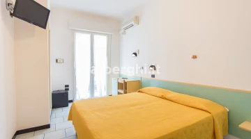 Camere