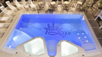 Pool nachts beheizt