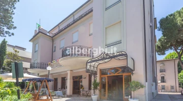 Palace Hotel Domus Mea