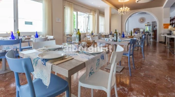Salle à manger 1