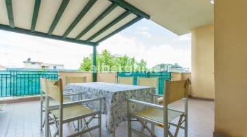 Exclusive 70m2 penthouse terrace.