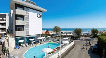 Club Hotel