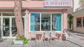 Hotel Serafini