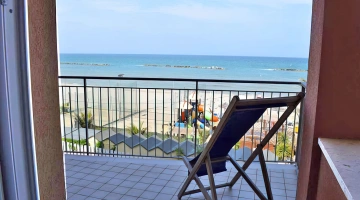 Balkon mit Meerblick