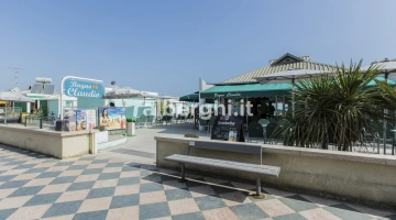 Bagno Claudio: affiliated beach establishment